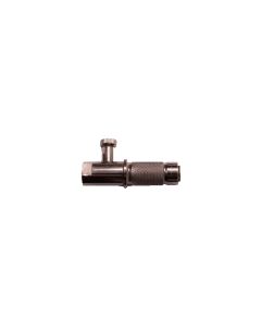 Grip and Grease Lock on Grease Coupler