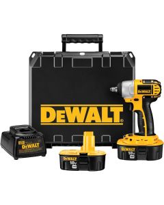 DWTDC823KA image(0) - 3/8" Heavy-Duty 18V Cordless Impact Wrench Kit