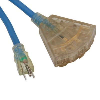 Bayco OSHA NRTL Compliant Cold Weather Extension 25 ft. Cord w/ Lighted End and 3 Outlets - 15 Amp