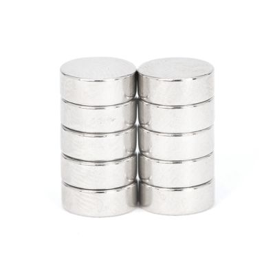 Titan 10-Piece 8 mm Rare Mag Discs