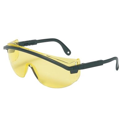 UVXS145 image(0) - GLASSES, BLACK FRM, AMBER LENS