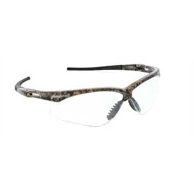 MCRMOMP110AF image(0) - Cord includedPasses ANSI Z87+ standardsPolycarbonate lenses provide 99.9% UVA/UVB/UVC protectionPopular Mossy Oak® Camouflage Pattern FrameSingle lens, wrap-around design for unobstructed viewSoft, flexible TPR temples and nosepad
