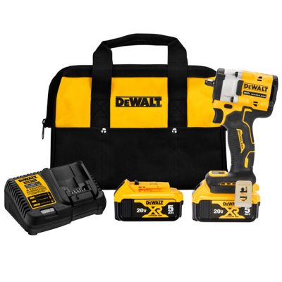 DWTDCF923P2 image(0) - 20V MAX 3/8" IMPACT WRENCH KIT