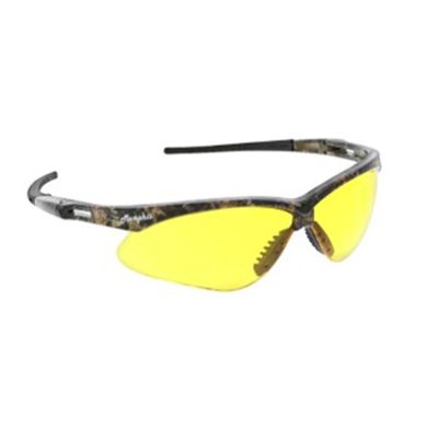 MCRMOMP114AF image(0) - Cord includedPasses ANSI Z87+ standardsPolycarbonate lenses provide 99.9% UVA/UVB/UVC protectionPopular Mossy Oak® Camouflage Pattern FrameSingle lens, wrap-around design for unobstructed viewSoft, flexible TPR temples and nosepad