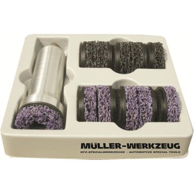 MLK433918 image(0) - Alu-Wheel Hub Grinder Trucks