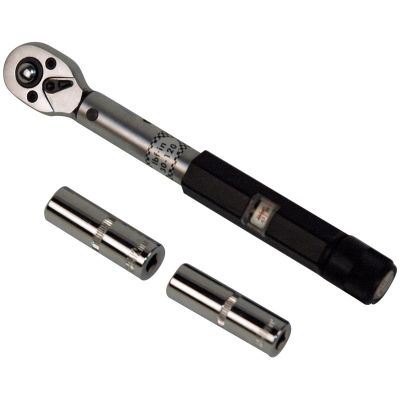 ABDDY-001A image(0) - Torque Wrench with Sockets