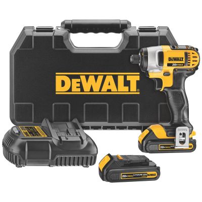 DWTDCF885C2 image(0) - 20V MAX 1/4" Impact Driver Kit (1.5 Ah)